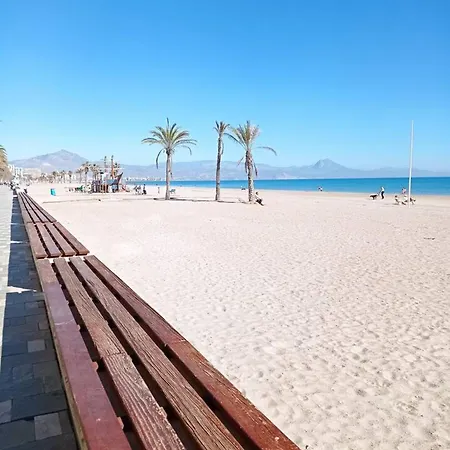 דירה 2 Bedrooms With Shared Pool And Wifi At Carrer Britania 10 1 Km Away From The